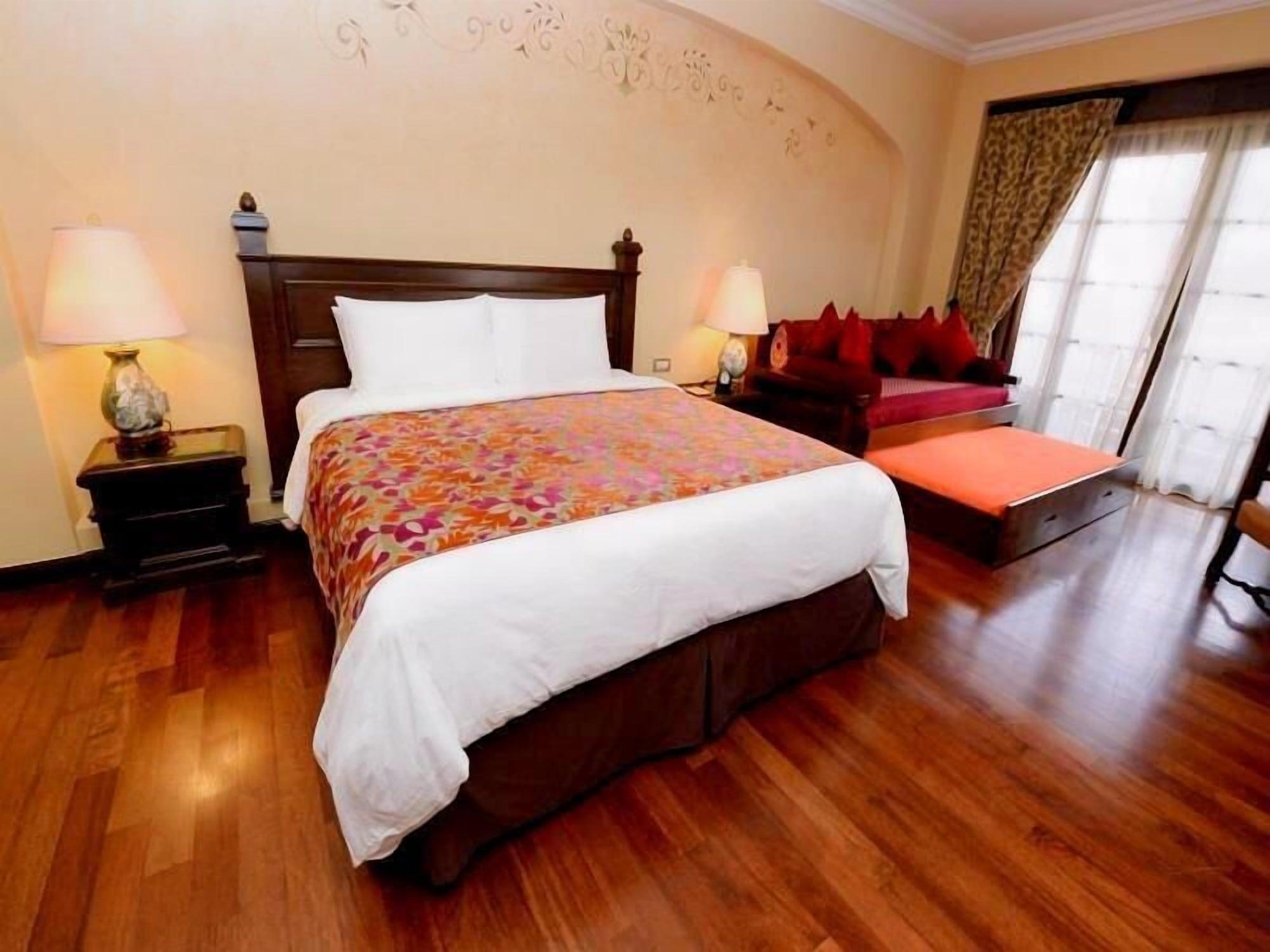 Отель Casa Del Rio Melaka Экстерьер фото