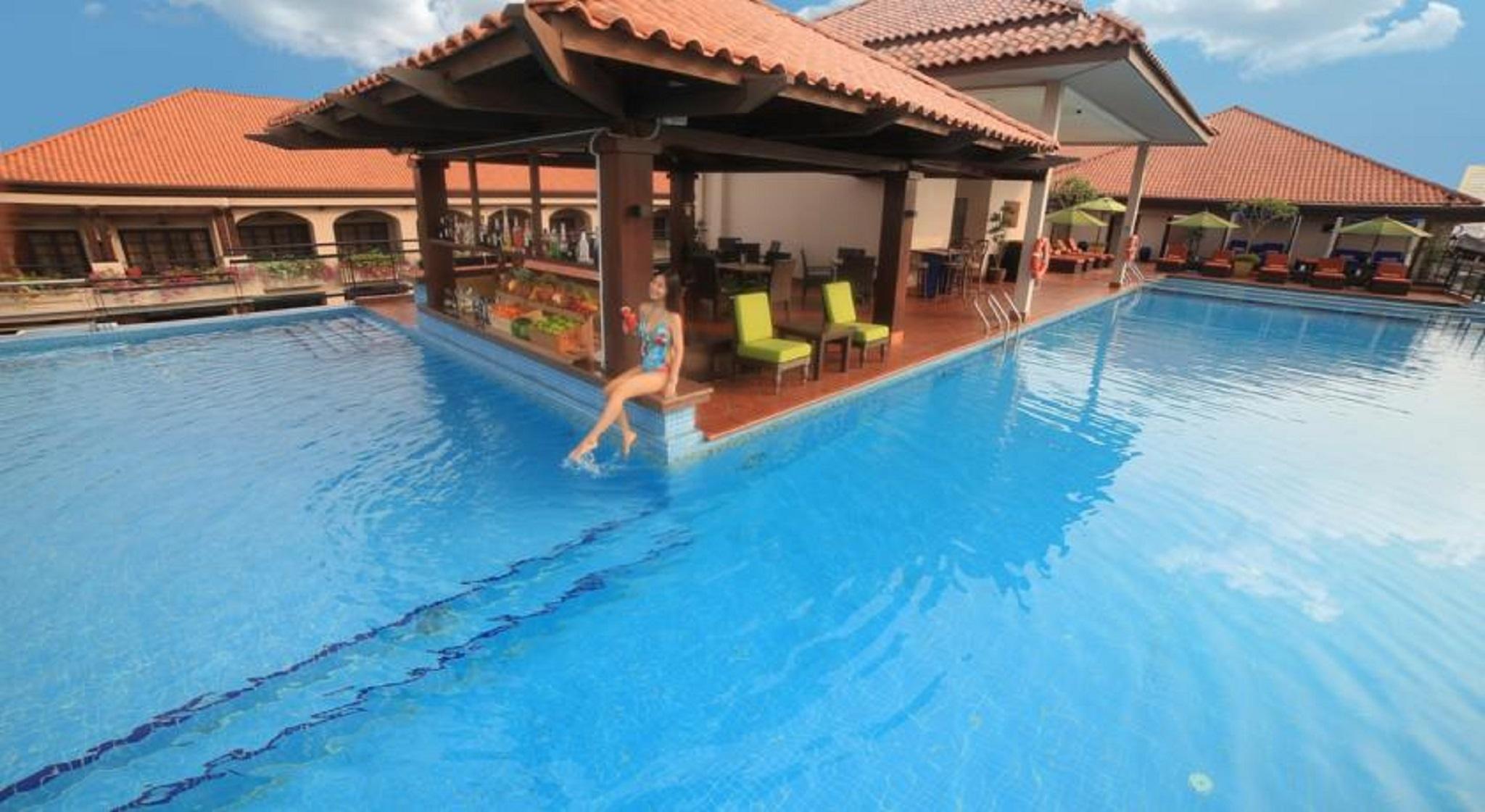 Отель Casa Del Rio Melaka Экстерьер фото