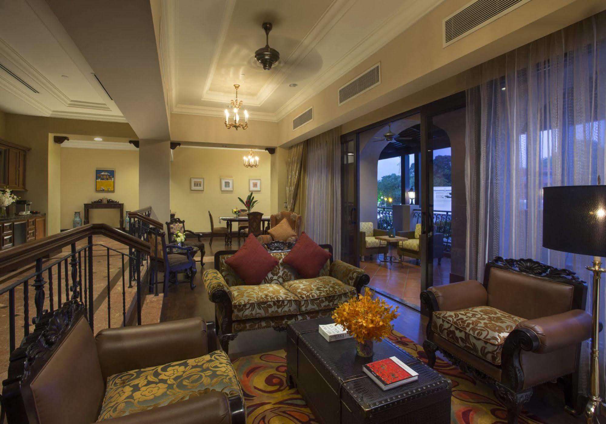 Отель Casa Del Rio Melaka Экстерьер фото