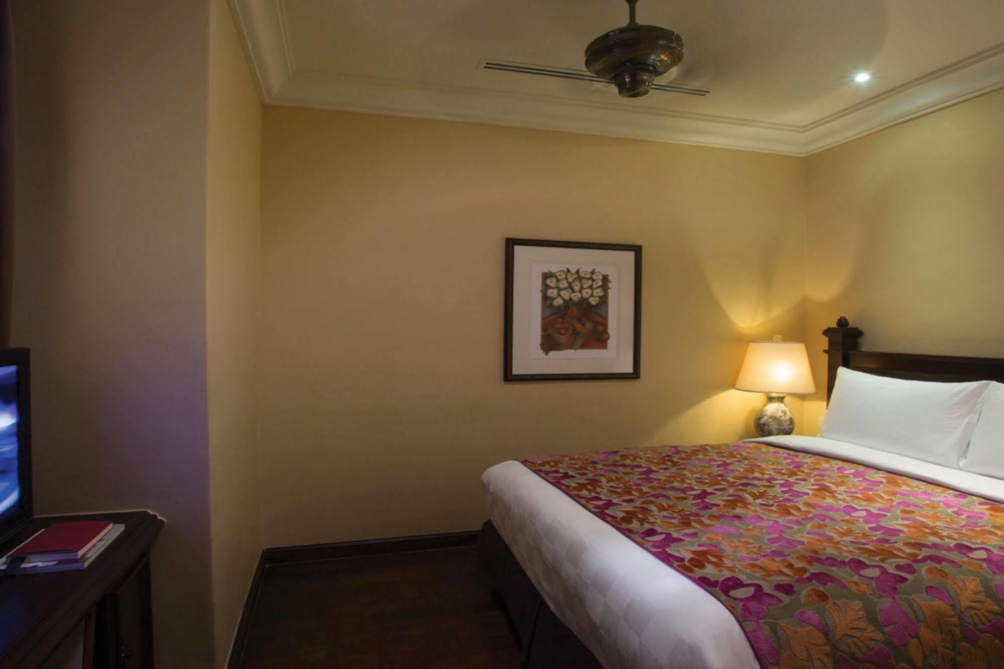 Отель Casa Del Rio Melaka Экстерьер фото